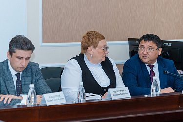 Переезд фермерских рынков под крышу отложили